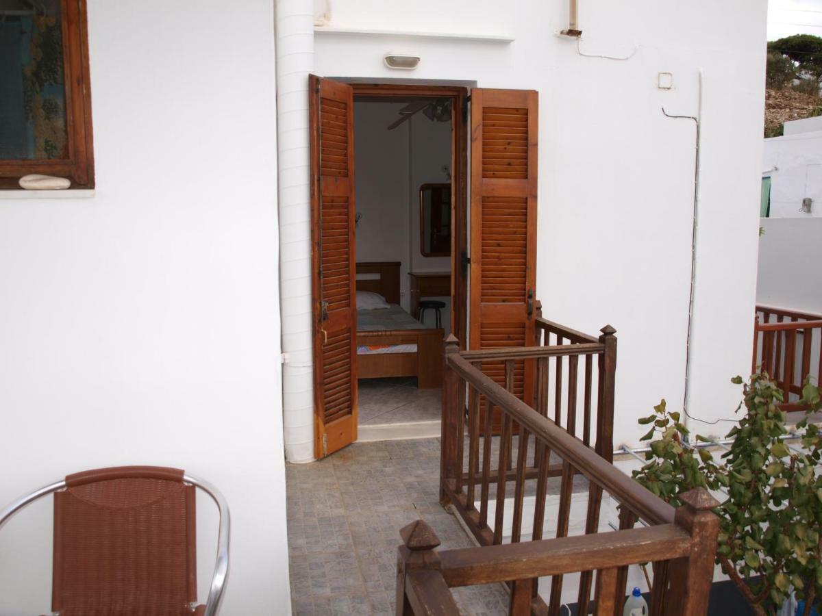 Batika Rooms Artemonas Luaran gambar